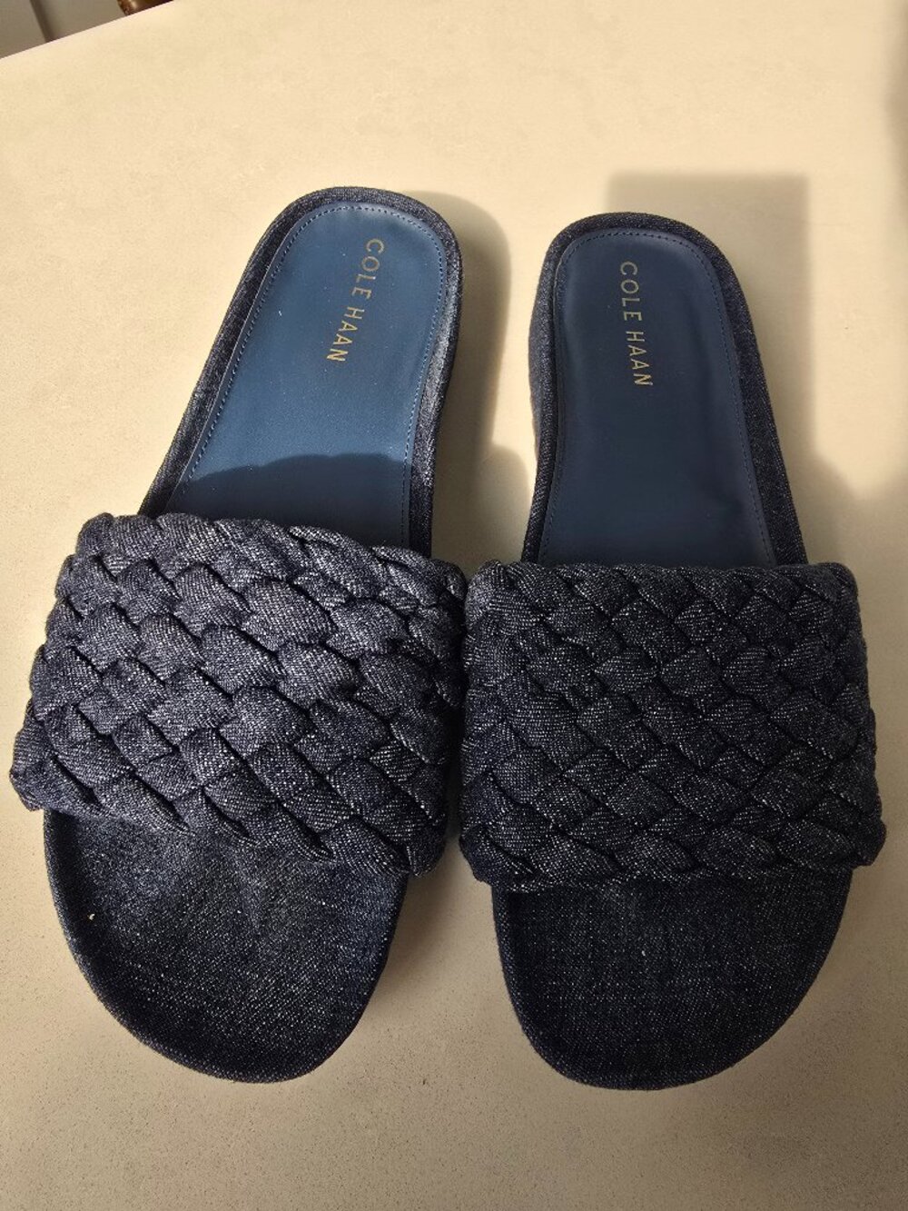COLE HAAN DENIM BLUE SANDALS 8